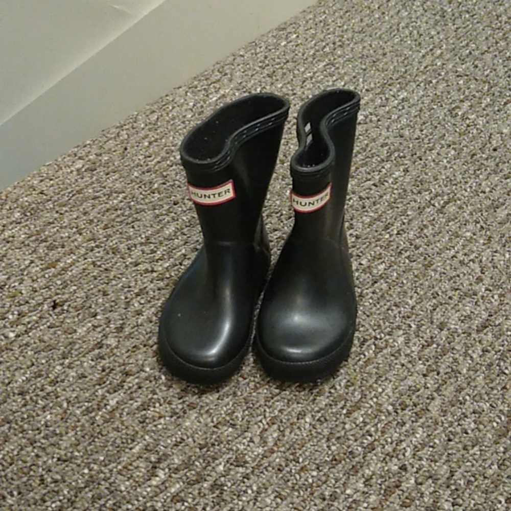 Baby Hunter boots size 5